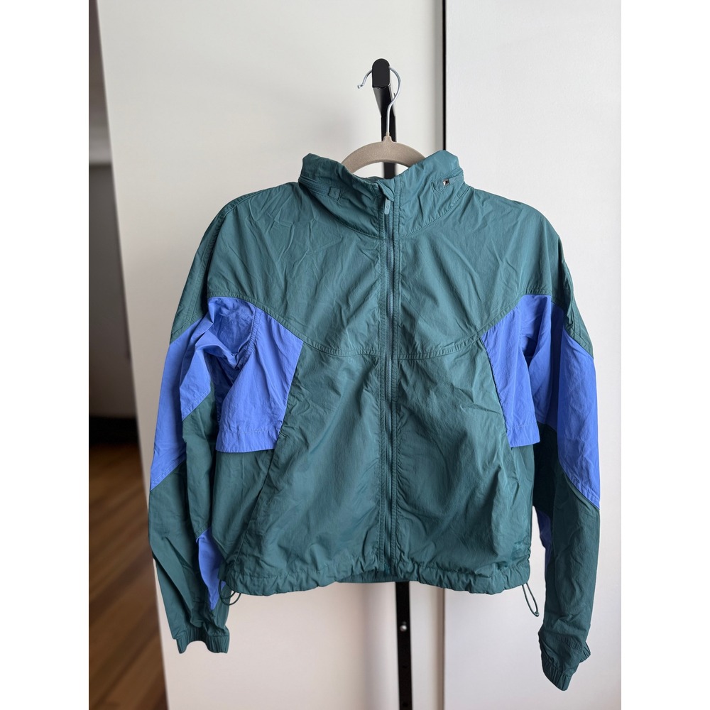 Lululemon Evergreen Cropped Full-Zip Hoodie / Size 4 / Green Jasper-Wild Indigo